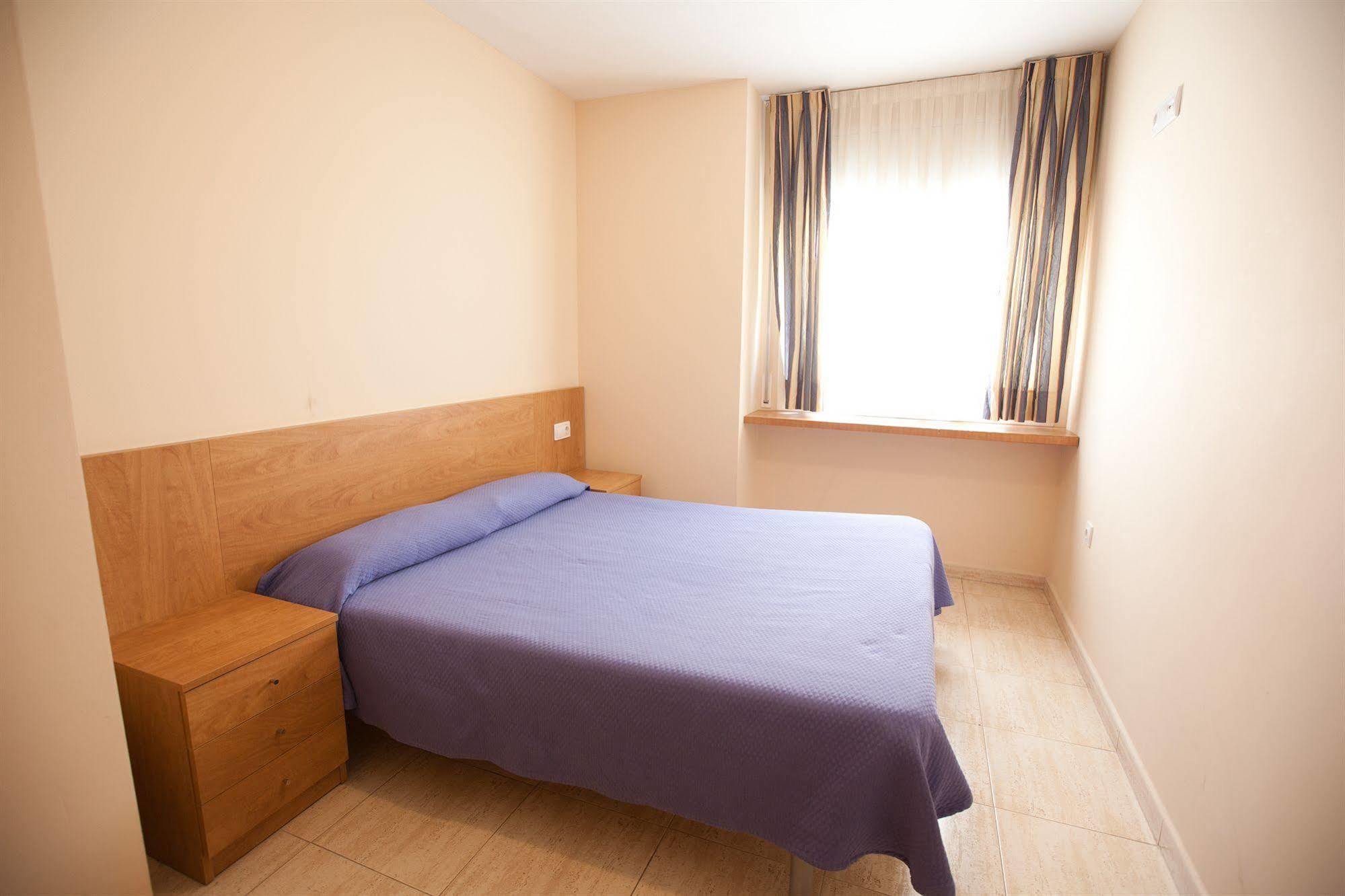 Apartaments Costamar Calafell Bilik gambar